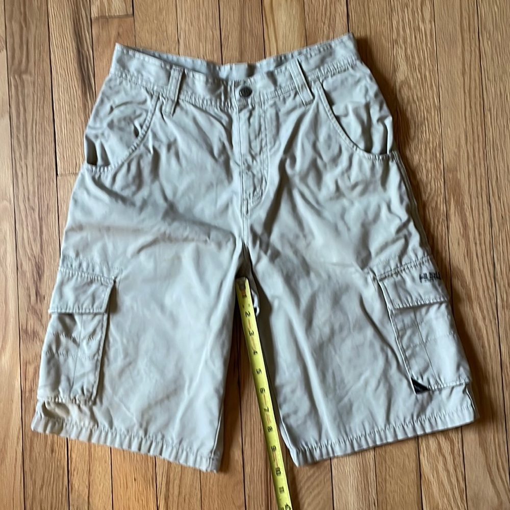 Hurley Tan Khaki Cargo 6 Pocket Shorts 26” high waist EUC sz 10/12 medium - Picture 1 of 7